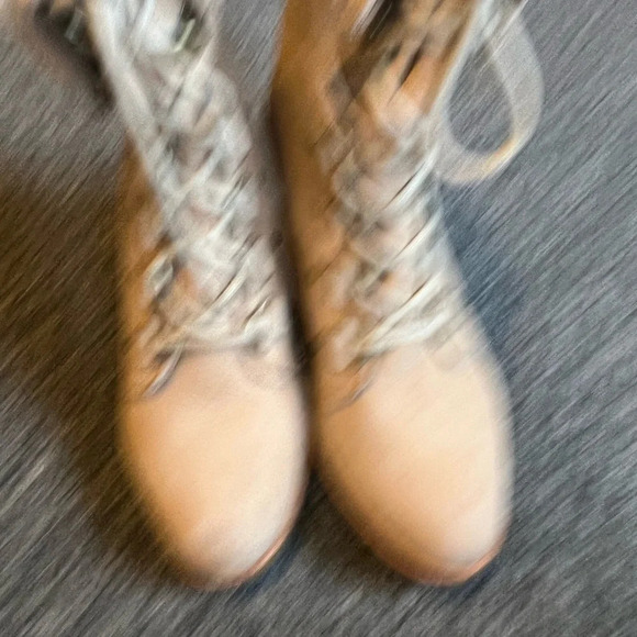 Sorel Women's Leather After Hours Lace Shearling Boots Size 9 Cream - Picture 8 of 9